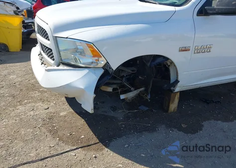 2015 Ram 1500 Express z USA, uszkodzony, nr VIN 1C6RR6KT9FS668908